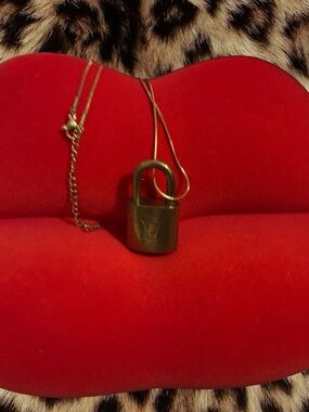 Authentic Louis Vuitton Gold Padlock Necklace on Chain (#323)